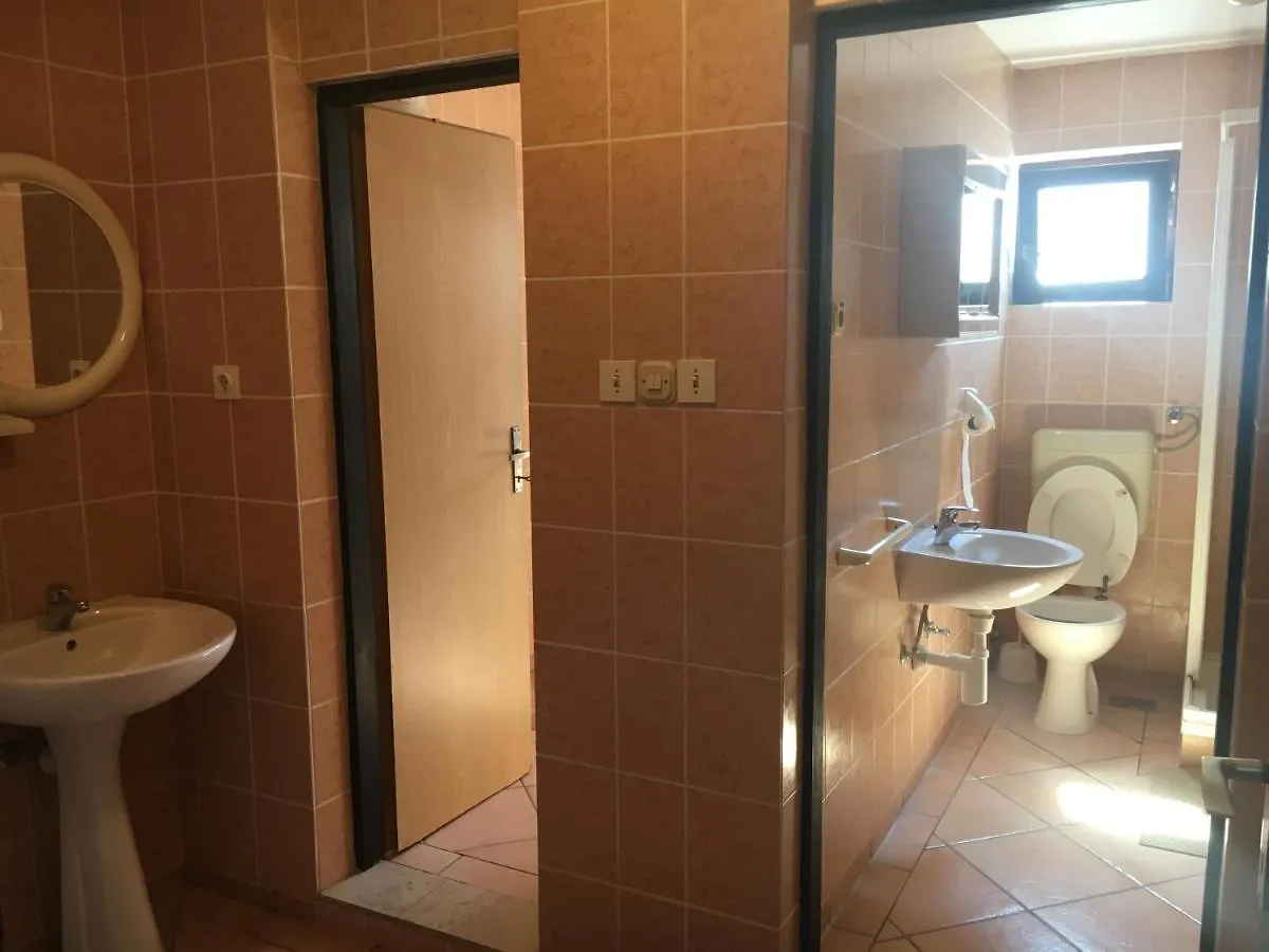 Apartmani Slavica Biograd Na Moru