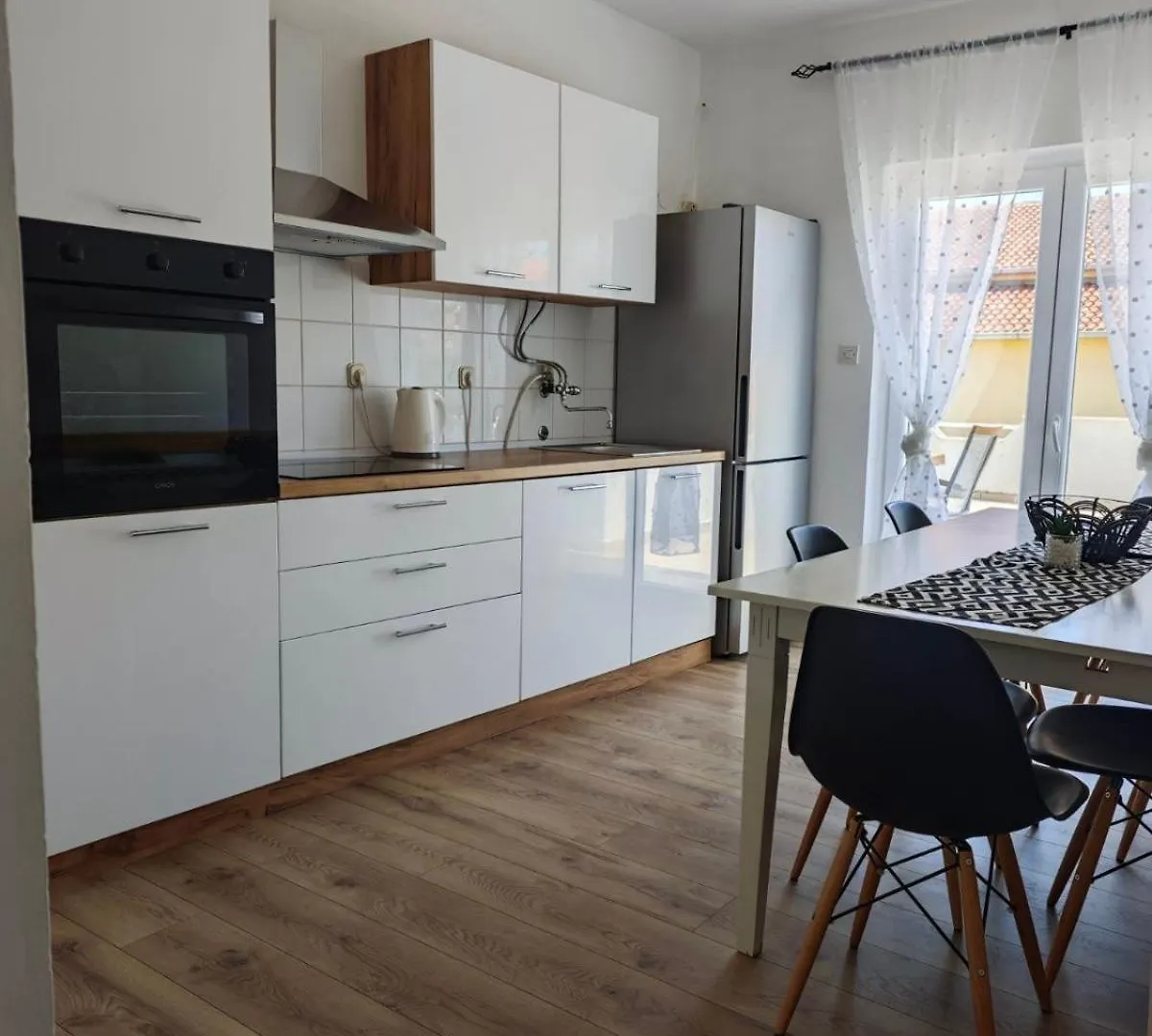 Apartmani Slavica Biograd Na Moru Croatie