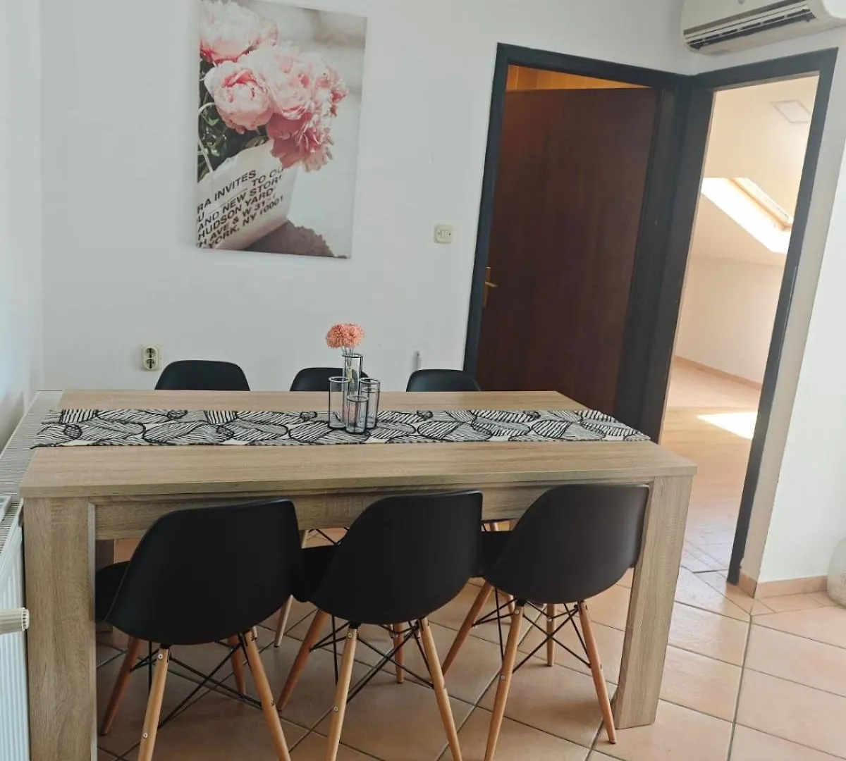 Apartmani Slavica Biograd Na Moru